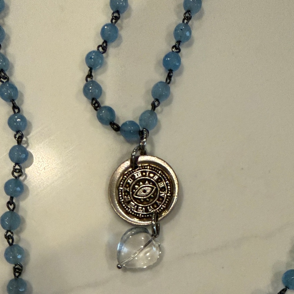 Delicate Blue Bead Pendant Layered Necklace - Picture 2 of 4